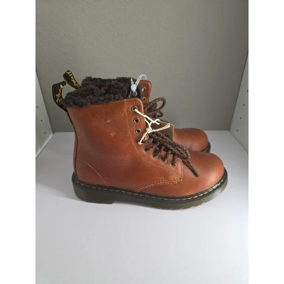 Dr.‎ Martens Kid's Collection 1460 Serena  Size 4 - Picture 7 of 10